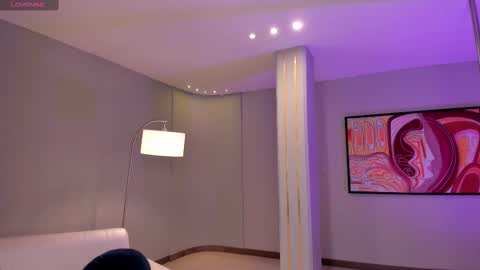 Snapshot of candaserussell chatting on 23, 9, 2025 Candanse R online show from 23, 9, 2025