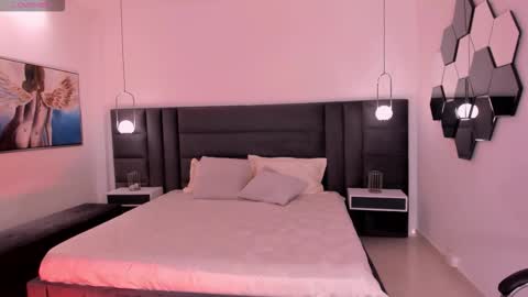 Snapshot of candaserussell chatting on 18, 10, 2025 Candanse R online show from 18, 10, 2025