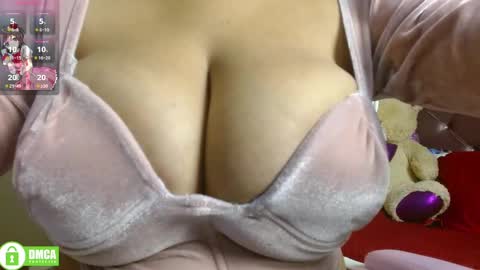 Snapshot of candela_smith chatting on 8, 1, 2025 Candelaria online show from 8, 1, 2025
