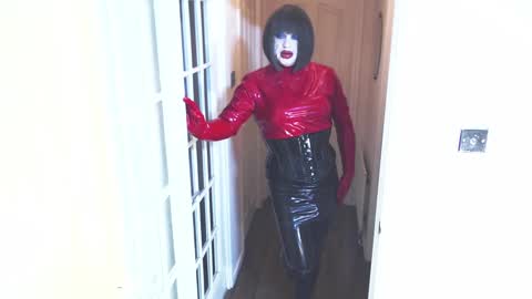 Snapshot of candi_smokes chatting on 8, 12, 2024 candi smokes online show from 8, 12, 2024