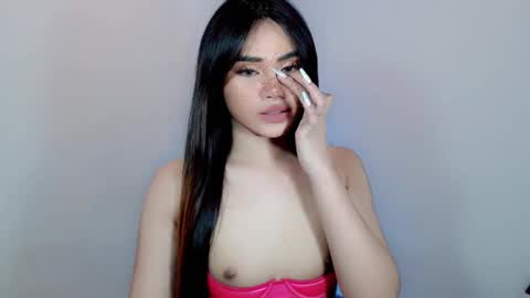 Snapshot of candicebelove1 chatting on 13, 12, 2024 candicebelove1 online show from 13, 12, 2024