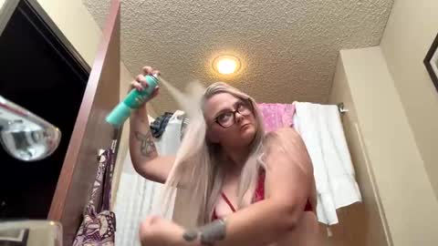 Snapshot of candicewlahna chatting on 23, 9, 2025 candicewlahna online show from 23, 9, 2025