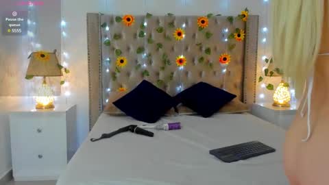 Snapshot of candiegilson__ chatting on 9, 3, 2025 Candie online show from 9, 3, 2025