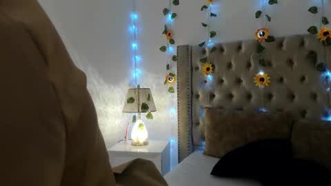 Snapshot of candiegilson__ chatting on 12, 9, 2025 Candie online show from 12, 9, 2025