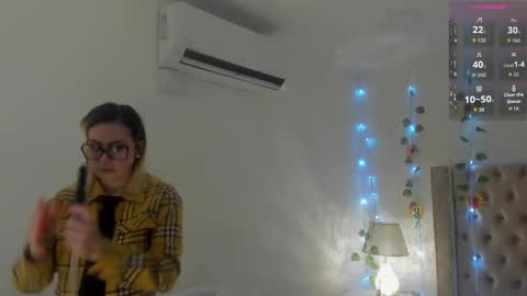 Snapshot of candiegilson__ chatting on 1, 10, 2025 Candie online show from 1, 10, 2025