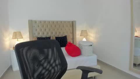 Snapshot of candiegilson__ chatting on 23, 11, 2025 Candie online show from 23, 11, 2025