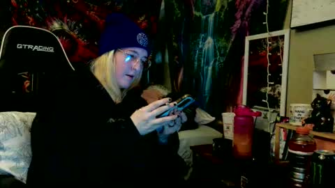 Candi online show from 11, 6, 2026