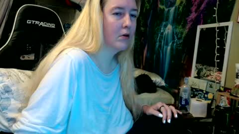 Candi online show from 9, 7, 2026