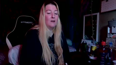 Candi online show from 28, 7, 2026