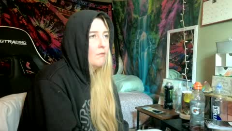 Candi online show from 28, 7, 2026