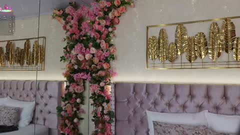 Candy Beck online show from 12, 9, 2025