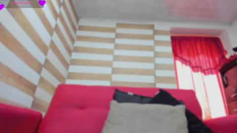 Snapshot of candy_browm1 chatting on 5, 3, 2025 Candy Brown online show from 5, 3, 2025