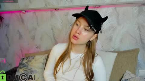 Candy online show from 27, 9, 2025