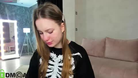 Candy online show from 26, 10, 2025