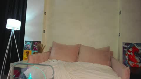 Candy online show from 22, 2, 2026