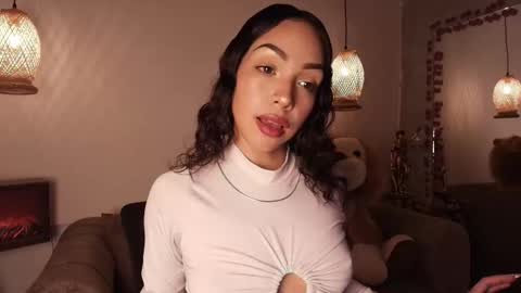 Snapshot of candy_dim chatting on 4, 11, 2025 candy_dim online show from 4, 11, 2025