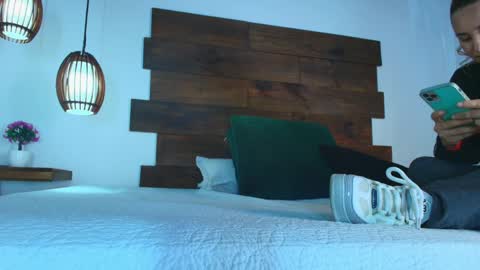 Jolie online show from 27, 3, 2026