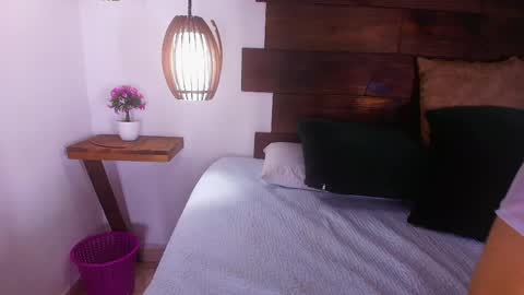 Jolie online show from 17, 4, 2026