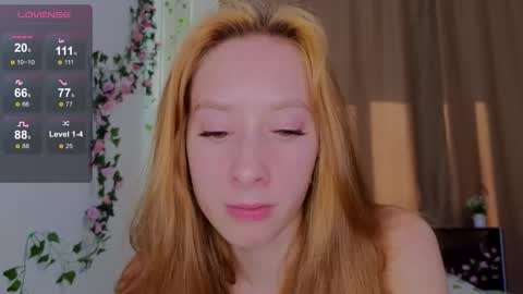 Snapshot of candy_flosse chatting on 30, 9, 2025 candy_flosse online show from 30, 9, 2025