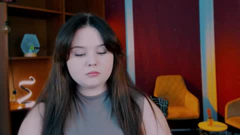 candy flossie1 online show from 15, 4, 2026