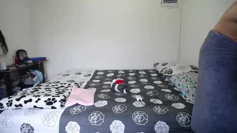 Snapshot of candy_grey28 chatting on 8, 11, 2025 Candy Grey online show from 8, 11, 2025