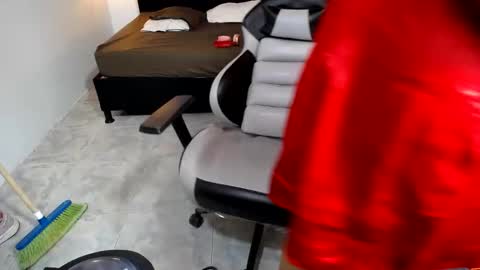 candy online show from 31, 1, 2025