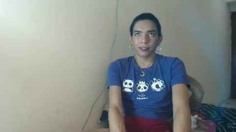 Snapshot of candy_hot_trans chatting on 2, 2, 2025 candy_hot_trans online show from 2, 2, 2025