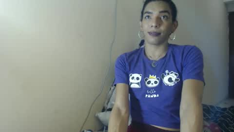 Snapshot of candy_hot_trans chatting on 3, 2, 2025 candy_hot_trans online show from 3, 2, 2025