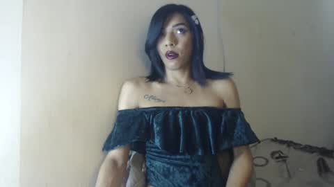 Snapshot of candy_hot_trans chatting on 5, 3, 2025 candy_hot_trans online show from 5, 3, 2025