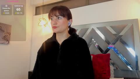 Snapshot of candy_hott7 chatting on 12, 11, 2025 Candy hot online show from 12, 11, 2025