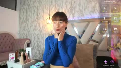 Snapshot of candy_hott7 chatting on 14, 12, 2025 Candy hot online show from 14, 12, 2025