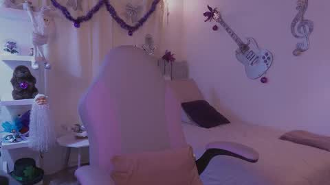 Jamie online show from 4, 12, 2025