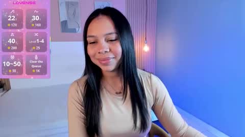 Snapshot of candy_lux30 chatting on 30, 9, 2025 Candy online show from 30, 9, 2025