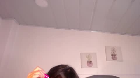 Snapshot of candy_lux_ chatting on 27, 2, 2025 Candy online show from 27, 2, 2025