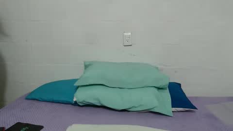 candy online show from 6, 10, 2025