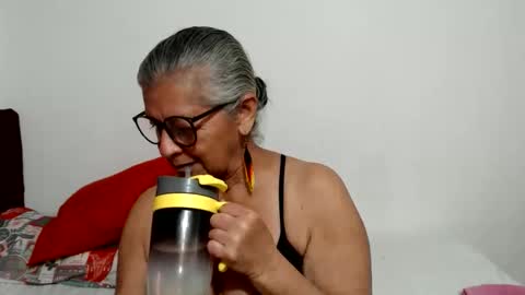 candy online show from 27, 5, 2026