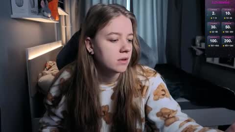 Snapshot of candy_meggie chatting on 17, 2, 2025 Megan online show from 17, 2, 2025