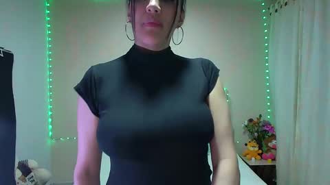 Snapshot of candycarson chatting on 26, 2, 2025 CANDYCARSON online show from 26, 2, 2025