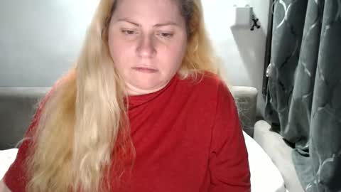 Snapshot of candycream74 chatting on 10, 2, 2025 Laura online show from 10, 2, 2025