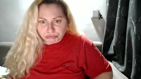 Snapshot of candycream74 chatting on 23, 2, 2025 Laura online show from 23, 2, 2025