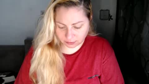 Snapshot of candycream74 chatting on 26, 2, 2025 Laura online show from 26, 2, 2025