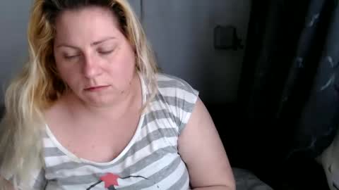 Snapshot of candycream74 chatting on 5, 3, 2025 Laura online show from 5, 3, 2025