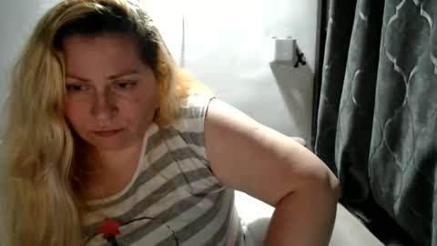 Snapshot of candycream74 chatting on 7, 3, 2025 Laura online show from 7, 3, 2025