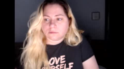 Snapshot of candycream74 chatting on 9, 9, 2025 Laura online show from 9, 9, 2025