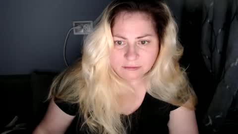 Snapshot of candycream74 chatting on 15, 9, 2025 Laura online show from 15, 9, 2025