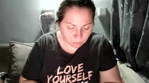 Snapshot of candycream74 chatting on 13, 10, 2025 Laura online show from 13, 10, 2025