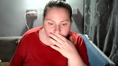 Snapshot of candycream74 chatting on 23, 10, 2025 Laura online show from 23, 10, 2025