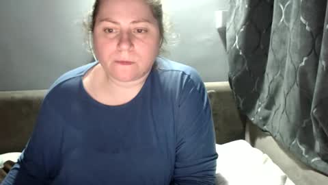 Snapshot of candycream74 chatting on 26, 10, 2025 Laura online show from 26, 10, 2025