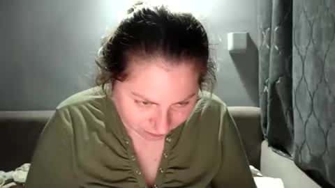 Snapshot of candycream74 chatting on 11, 11, 2025 Laura online show from 11, 11, 2025