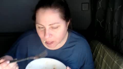 Laura online show from 5, 4, 2026